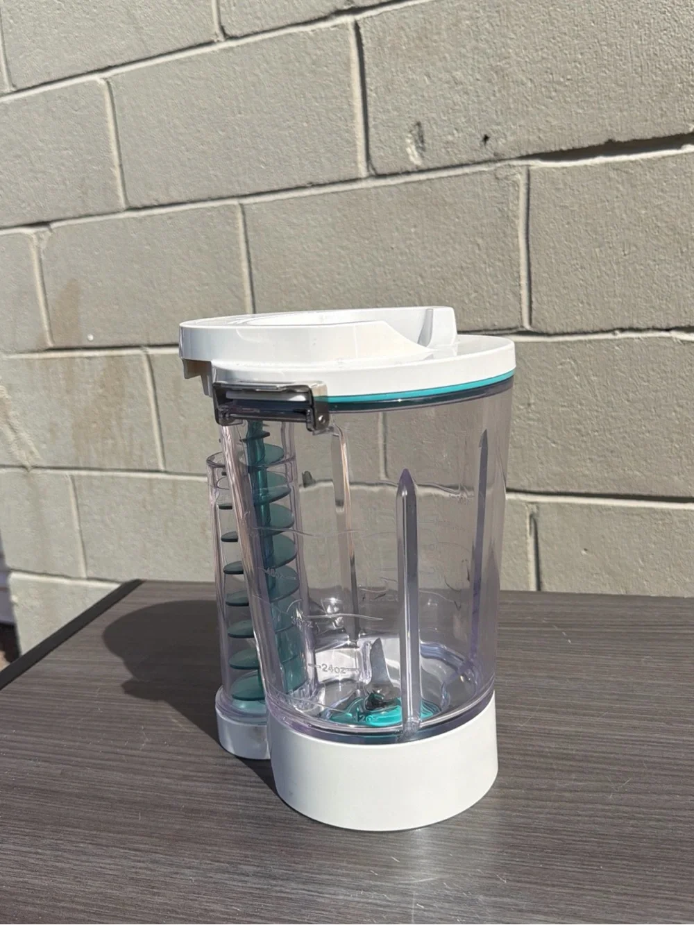 Margaritaville Bali Frozen Concoction Maker 60oz Drink Mixer Gray Smoothies